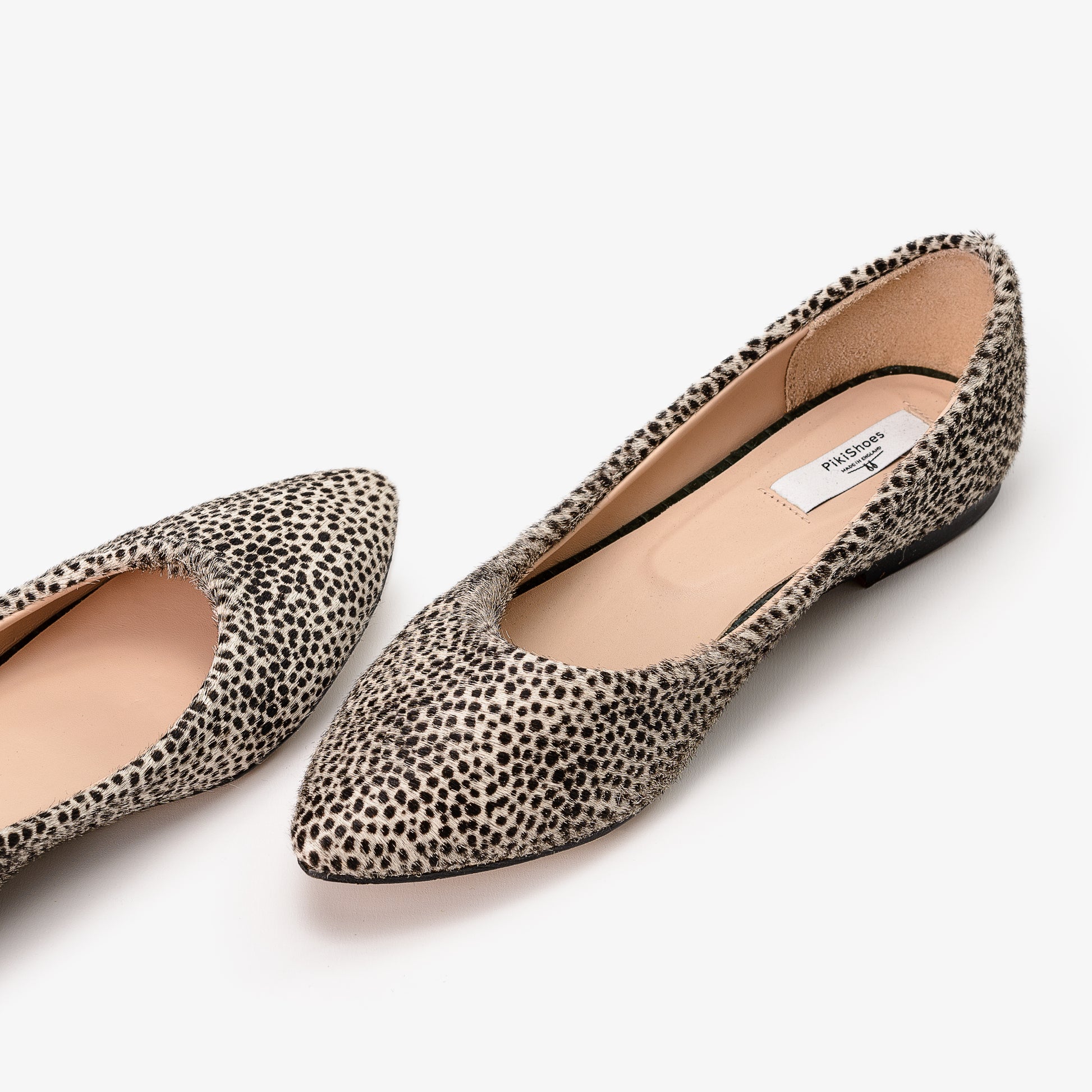 Snow Leopard Print Leather Shoes